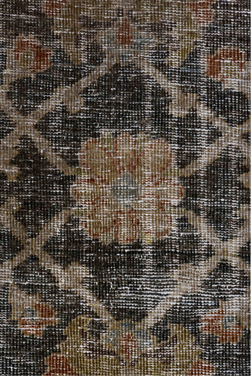 Antique Mahal Area Rug (10' x 15')